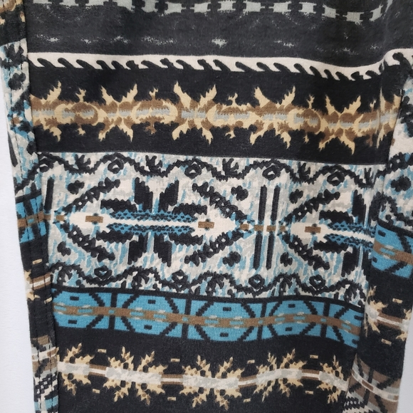 Shylo Jegging Pants Graphic Prints - Picture 5 of 7